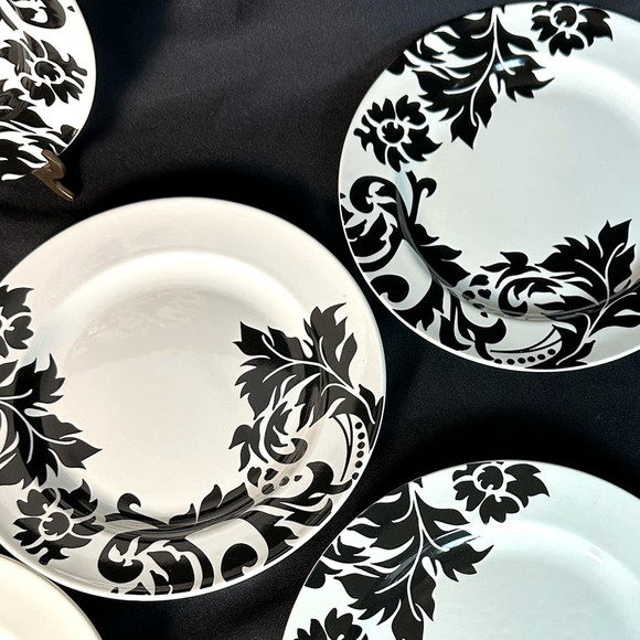 Coventry Porcelain China Black and White Damask II Salad Plate 8" SET of 8 - Picture 4 of 7